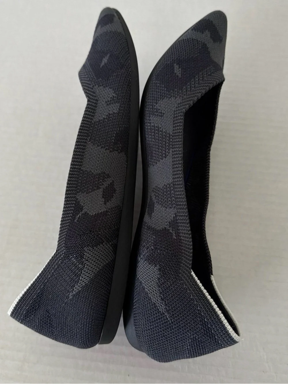 ROTHYS Women's Camo Pointed Toe Flats Shoes